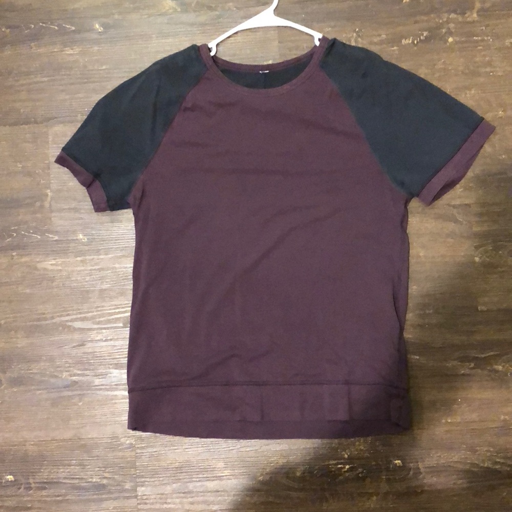 Lululemon Metal Vent Tech Short Sleeve